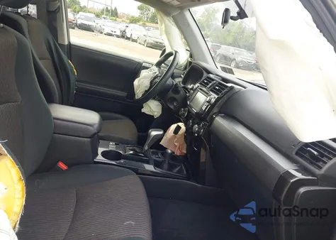 2019 Toyota 4Runner Trd Off Road из США, поврежденный, VIN JTEBU5JR8K5683767